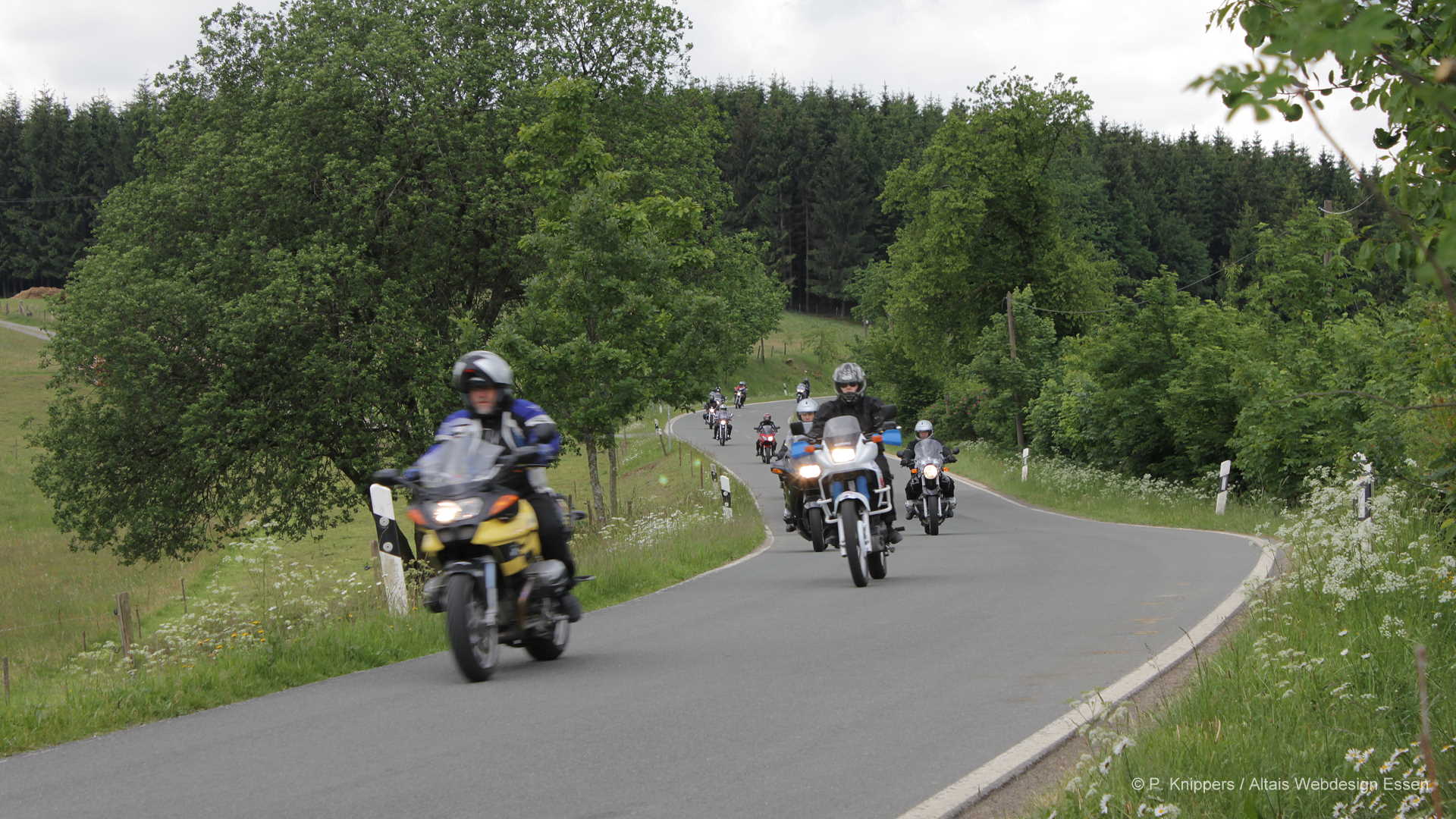 Motorbikes on the L29 near Faulebutter | © P. Knippers / Altais Webdesign Essen